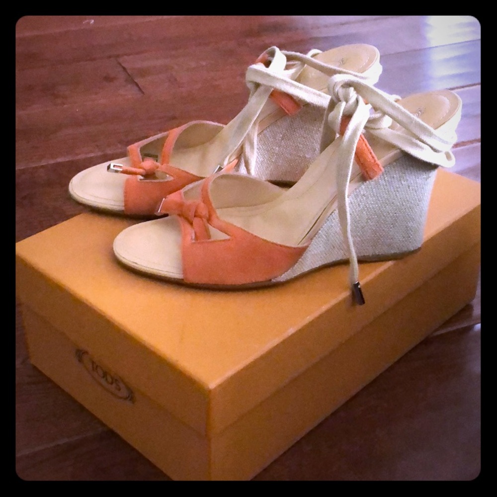 Never worn super cute coral ankle tie Tod’s wedges